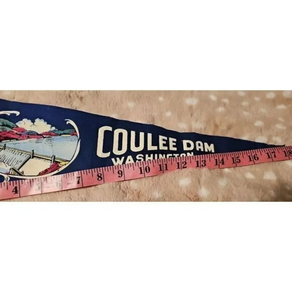 Souvenir Pennant Coulee‎ Dam Washington 1950s or 1960s Vintage